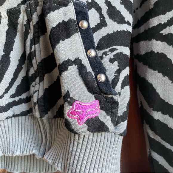 Fox racing Women's Zebra Pattern Hoodie - Black and Gray size M - Picture 4 of 10